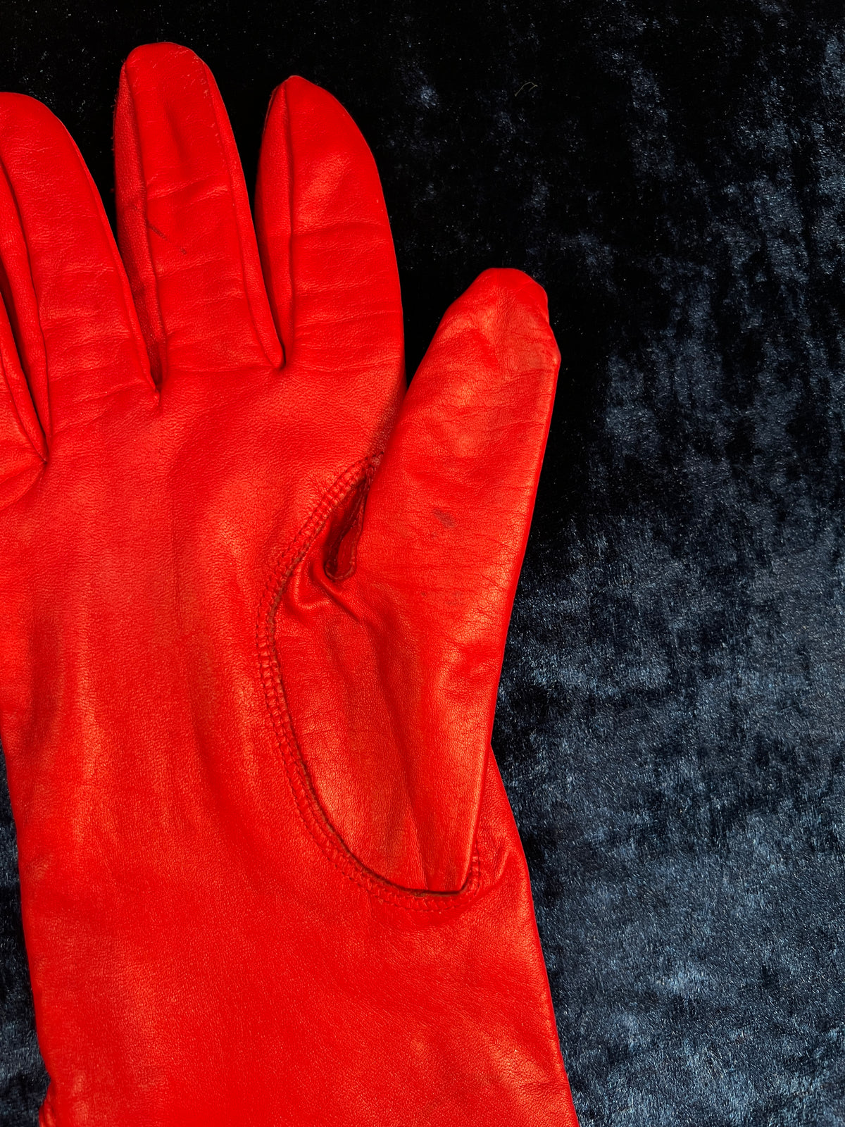 Vintage Genuine Leather Gloves - Red Wrist-Length Pair