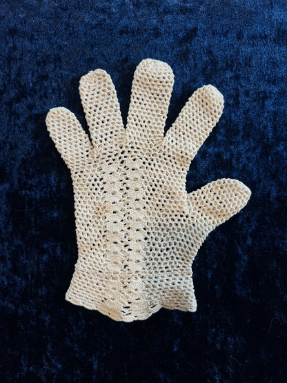 Vintage Crochet Mesh Wrist Gloves - Cream Beige Pair