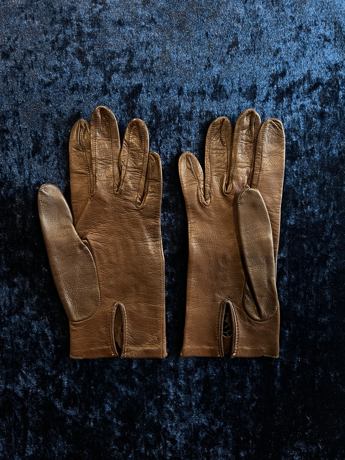 Vintage Leather Wrist Length Gloves - Lace Cut-Out Chocolate Brown Pair