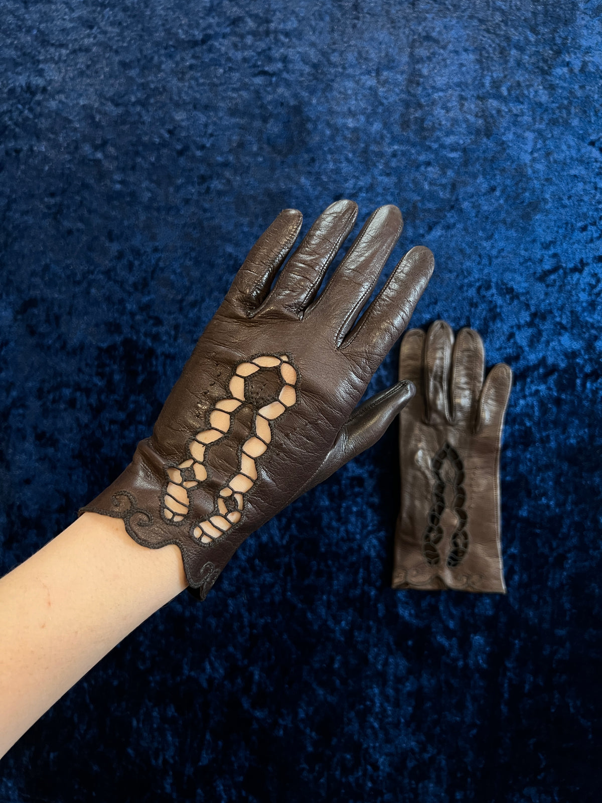 Vintage Leather Wrist Length Gloves - Lace Cut-Out Chocolate Brown Pair