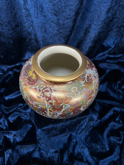Antique Japanese Satsuma Vase - Gold Gilt Mille-Fleur Thousand Flowers Signed