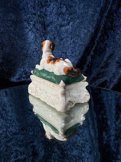 Antique Porcelain Staffordshire Fairing Trinket Box - Hunting Dog & Bugle
