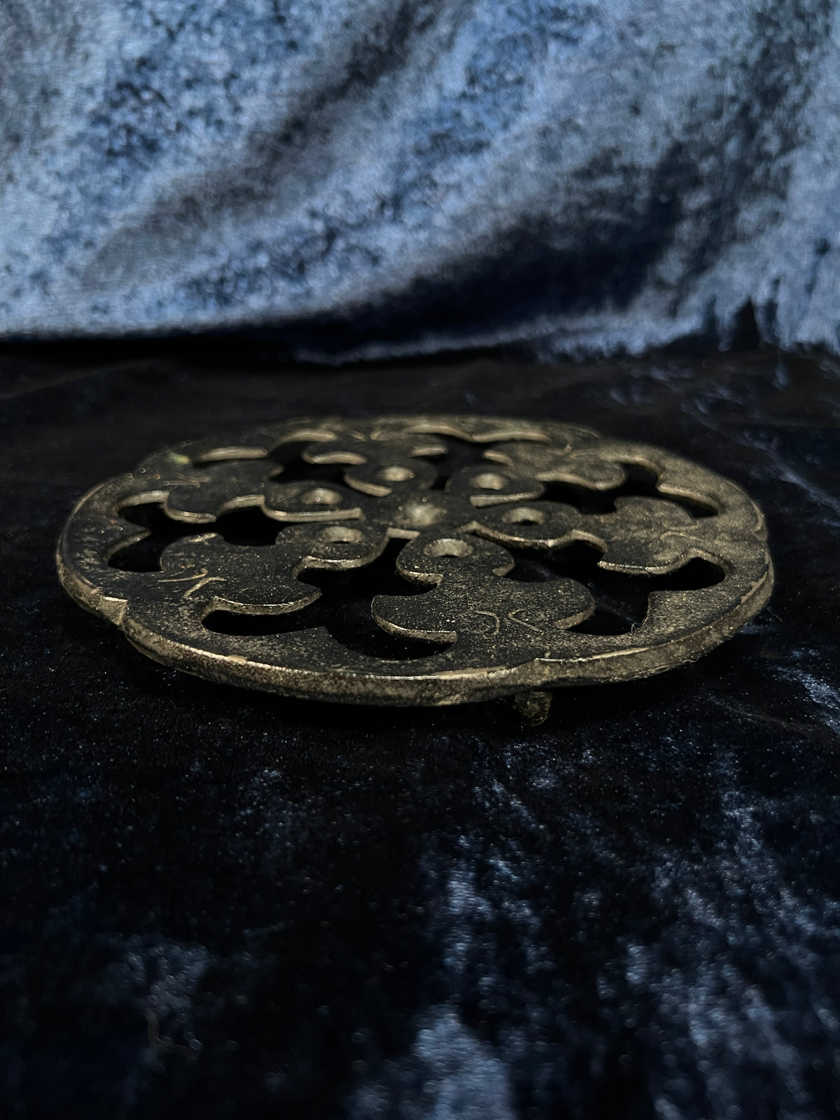 Vintage Cast Iron Iwachu Trivet - Japanese Openwork Teapot Stand
