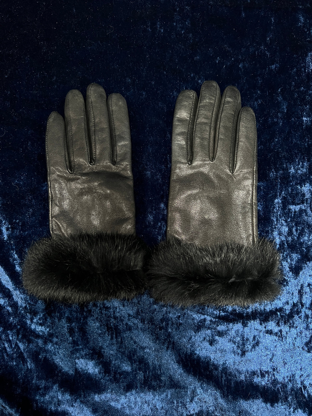 Vintage Wrist Length Leather Gloves - Black Faux Fur Wrist Cuffs