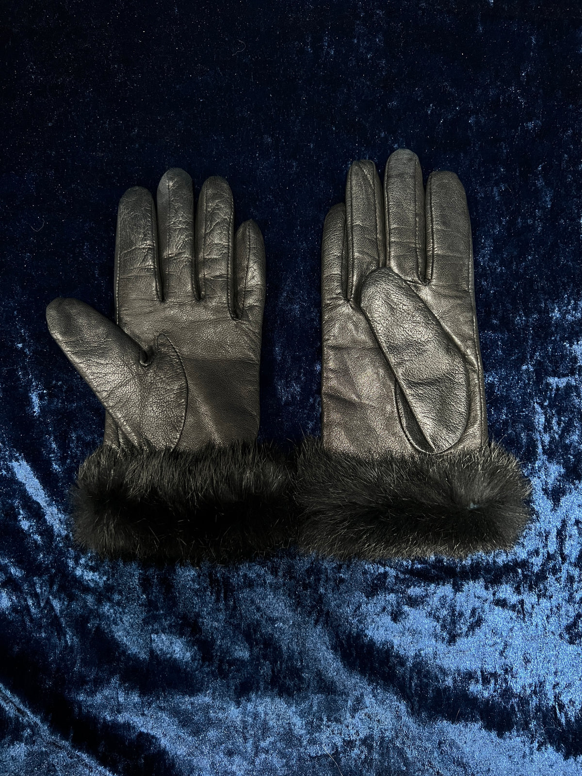 Vintage Wrist Length Leather Gloves - Black Faux Fur Wrist Cuffs