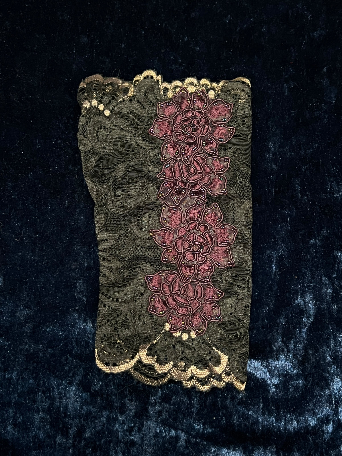 Vintage Mesh Lace Fingerless Gloves - Purple Floral Beaded Applique
