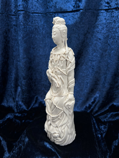 Vintage Chinese Guanyin Figurine - White Porcelain Buddhist Bodhisattva