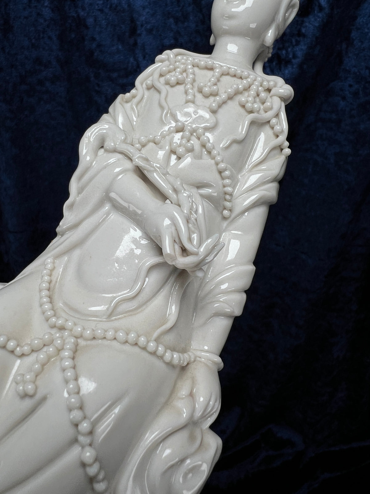 Vintage Chinese Guanyin Figurine - White Porcelain Buddhist Bodhisattva