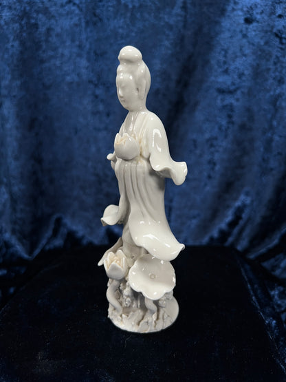 Vintage Chinese Porcelain Guanyin Figurine - White Buddhist Goddess on Lotus Base