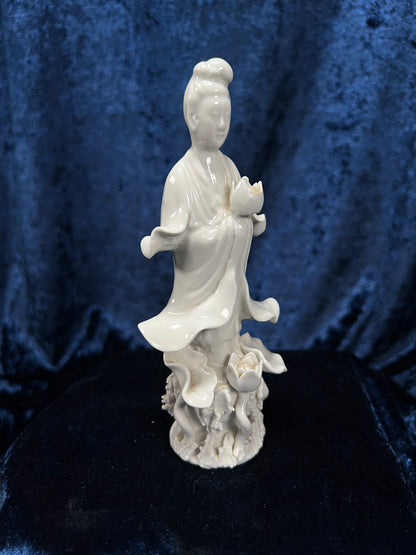 Vintage Chinese Porcelain Guanyin Figurine - White Buddhist Goddess on Lotus Base