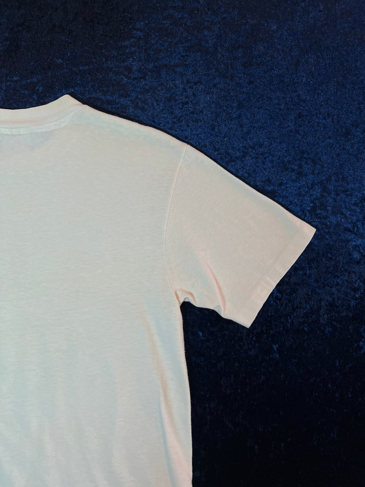 Vintage Hanes Cotton T-Shirt - Sea Otter Souvenir Graphic - Medium