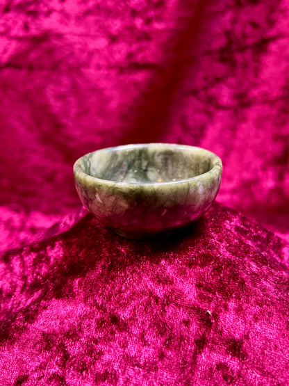 Vintage Oddities - Miniature Crystal Offering Bowl - Dark Green Jade