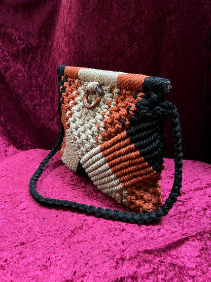 Vintage 1970s Frame Top Macramé Shoulder Bag – Geometric Earth Tones Pattern - Marbella