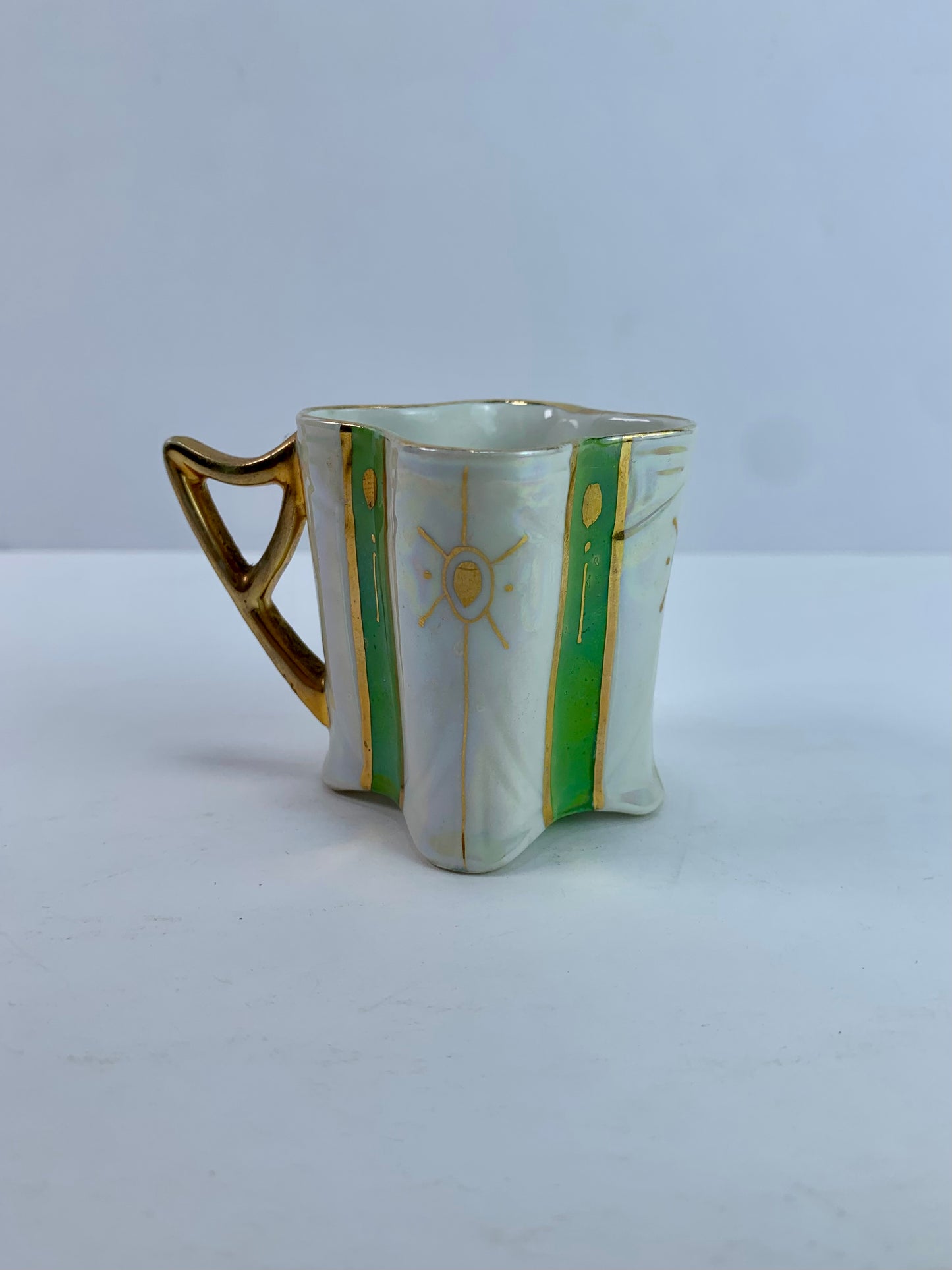 Vintage Kitchen - Demitasse Espresso Cup - Green & White - 2"
