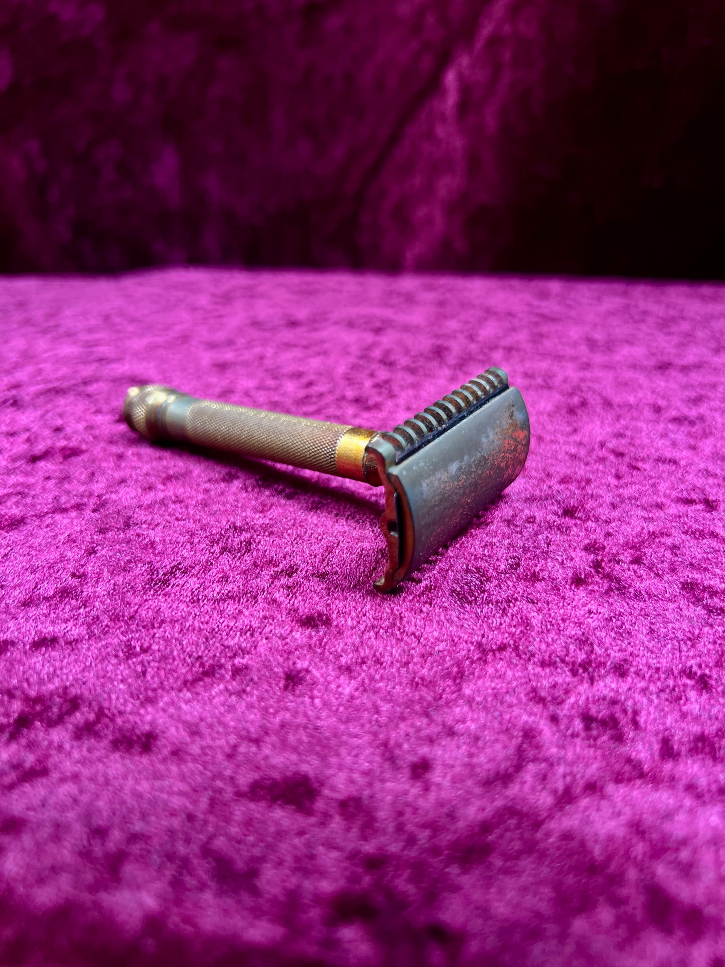 Vintage Gold Tone Brass Safety Razor – Gillette Travel Shaving Set with Case