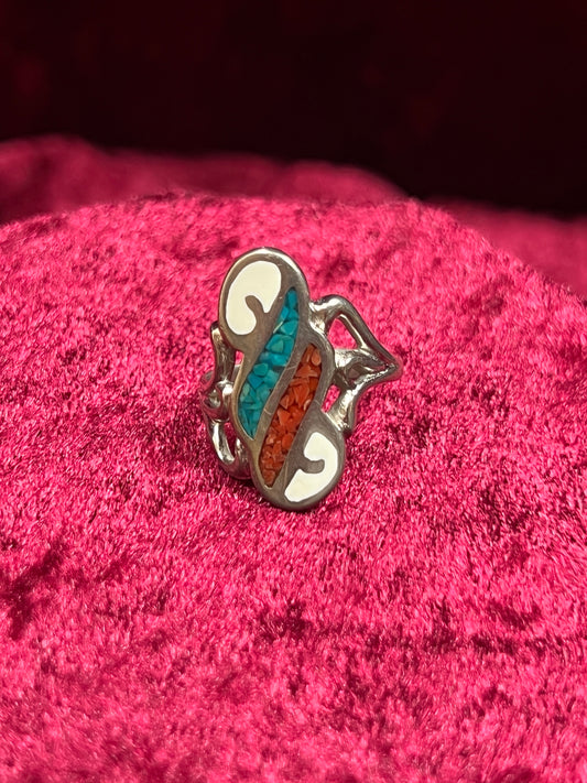 Vintage Jewelry - Ring - Sterling Silver - Turquoise and Coral Chip Inlay - 5