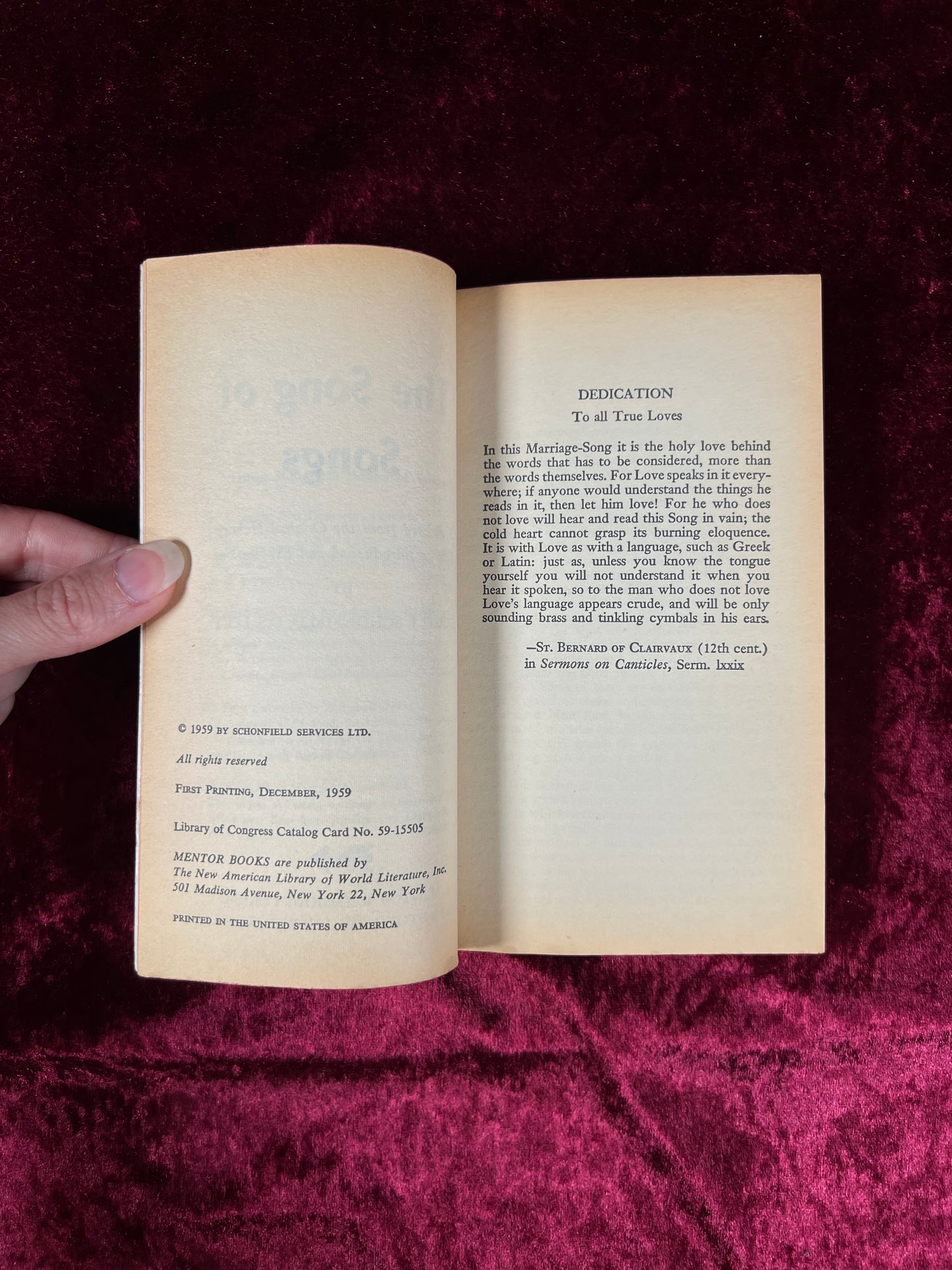 Vintage Paperback Book – The Song Of Songs Hugh J. Schonfield 1959 Mentor Books