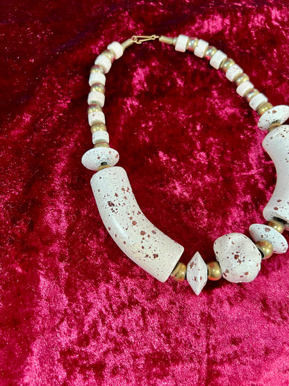 Vintage Jewelry - Chunky Costume Necklace - Faux Pebbled Rocks - 16"