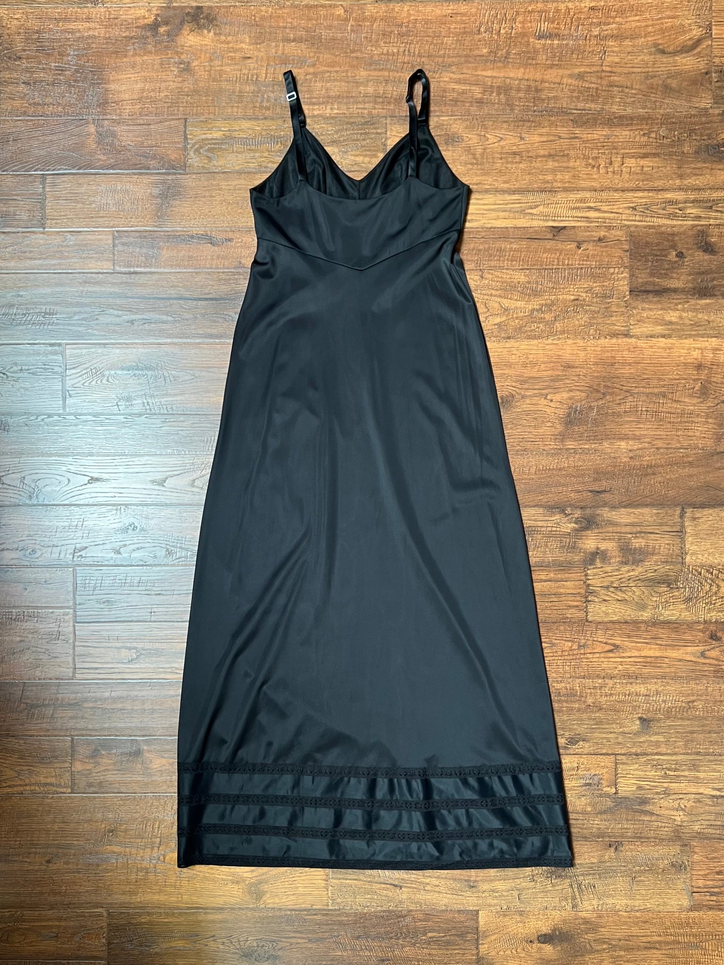 Vintage Clothing - Semi-Sheer Long Dress Slip - Black with Tiered Lace Trim - Gossard Artemis - Small