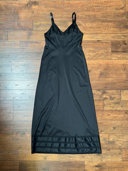 Vintage Clothing - Semi-Sheer Long Dress Slip - Black with Tiered Lace Trim - Gossard Artemis - Small