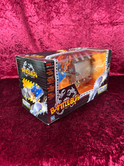 Vintage Collectibles - Battle Bots - Bump 'N' Bash Bots - Red Scorpion and Complete Control - Hasbro - 2001