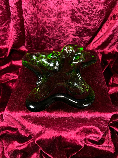 Vintage Blenko Handblown Ashtray - Green Amoeba Freeform Art Glass Trinket Dish