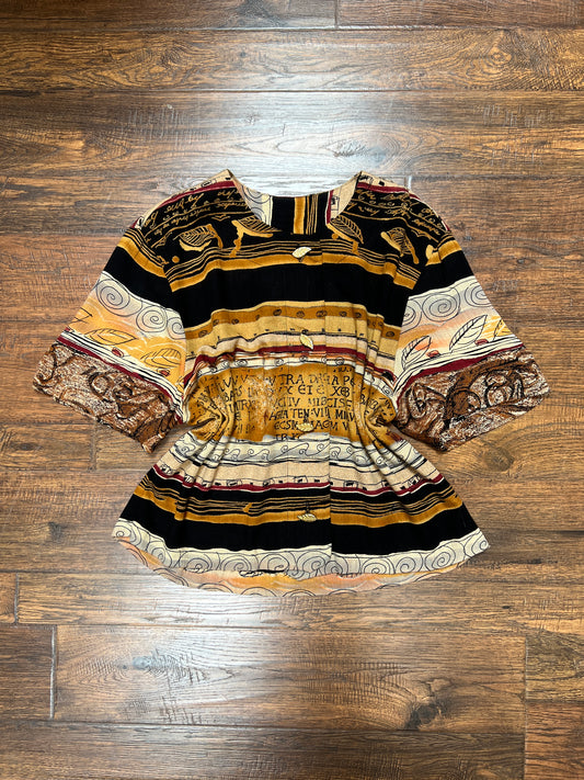 Vintage Clothing - Button Front  Short Sleeve Shirt - 1990s Antique Scroll Pattern - Essay Petites - Mediumj