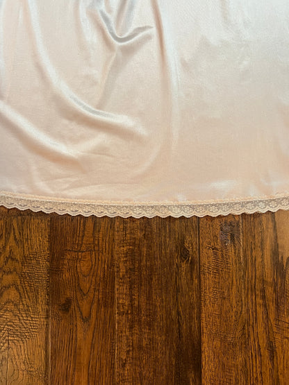 Vintage Clothing - Ankle Length Pink Skirt Slip with Lace Edge - Size Small