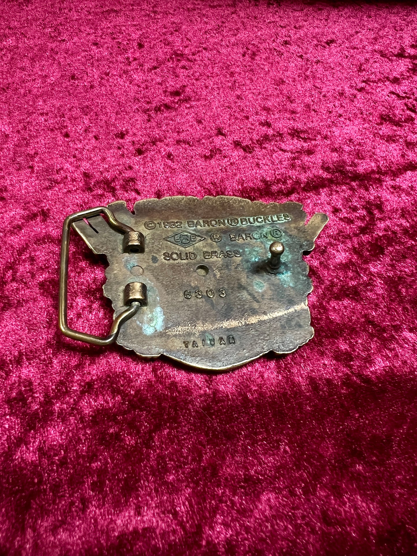 Vintage Solid Brass Belt Buckle - Löwenbräu Munich Brewery Crest - 1982 Baron Buckles