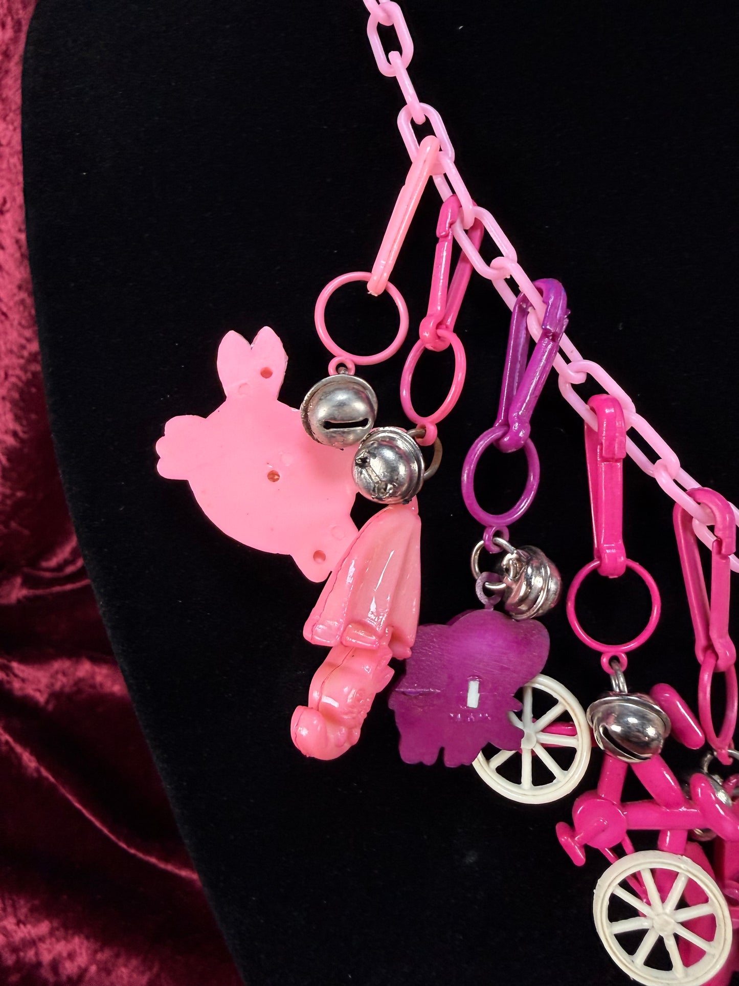 Vintage 1980s Plastic Chain Charm Necklace - 12 Bell / Googly Eyes Charms - Pink & Purple
