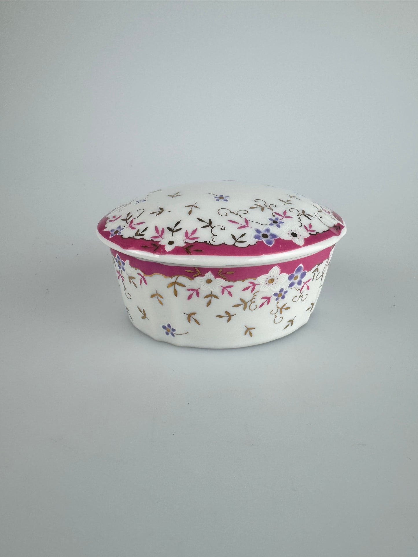 Vintage Oval Floral Trinket Box with Lid