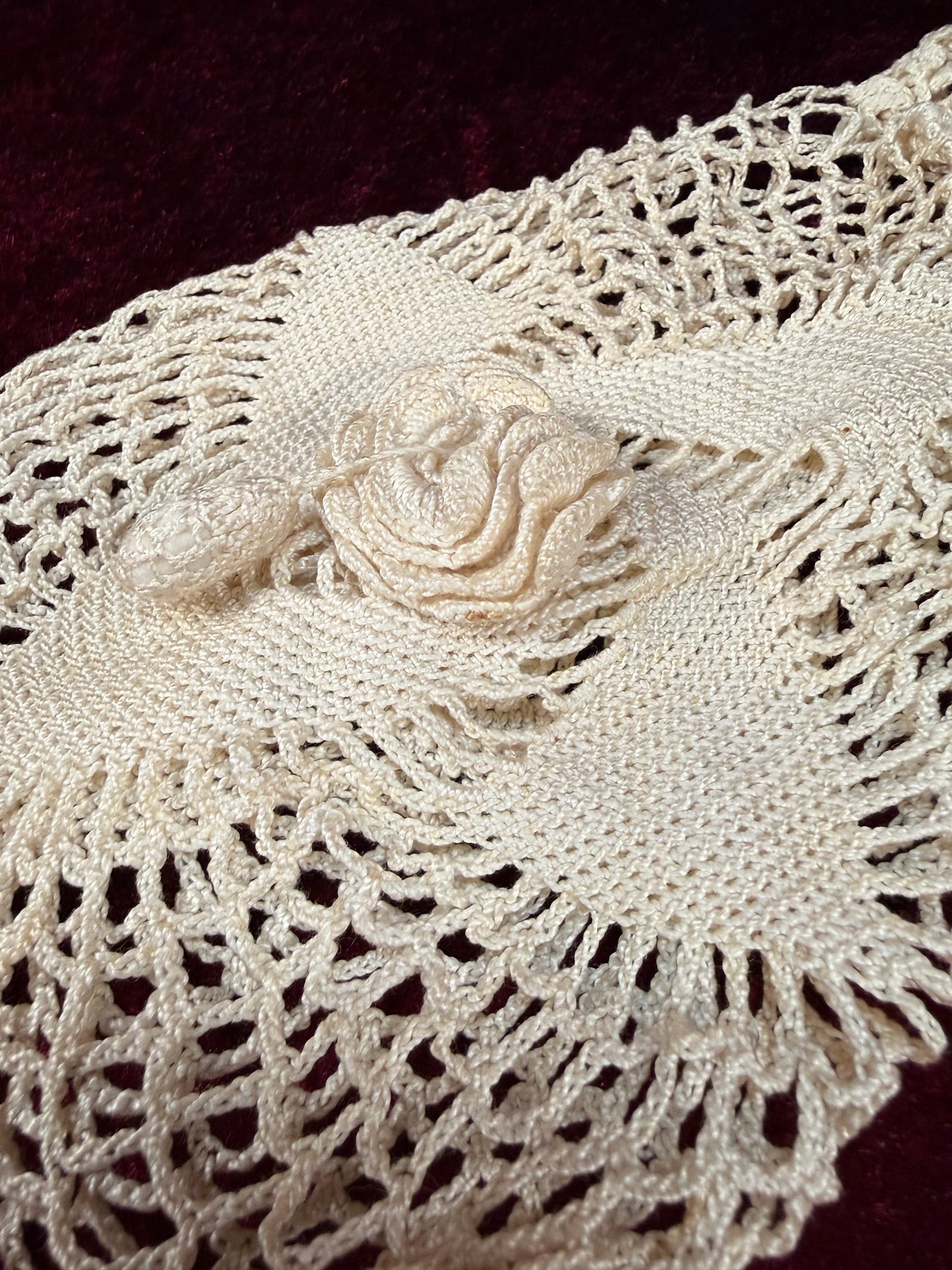Vintage Crochet Lace Handbag – Floral Drawstring Reticule Style