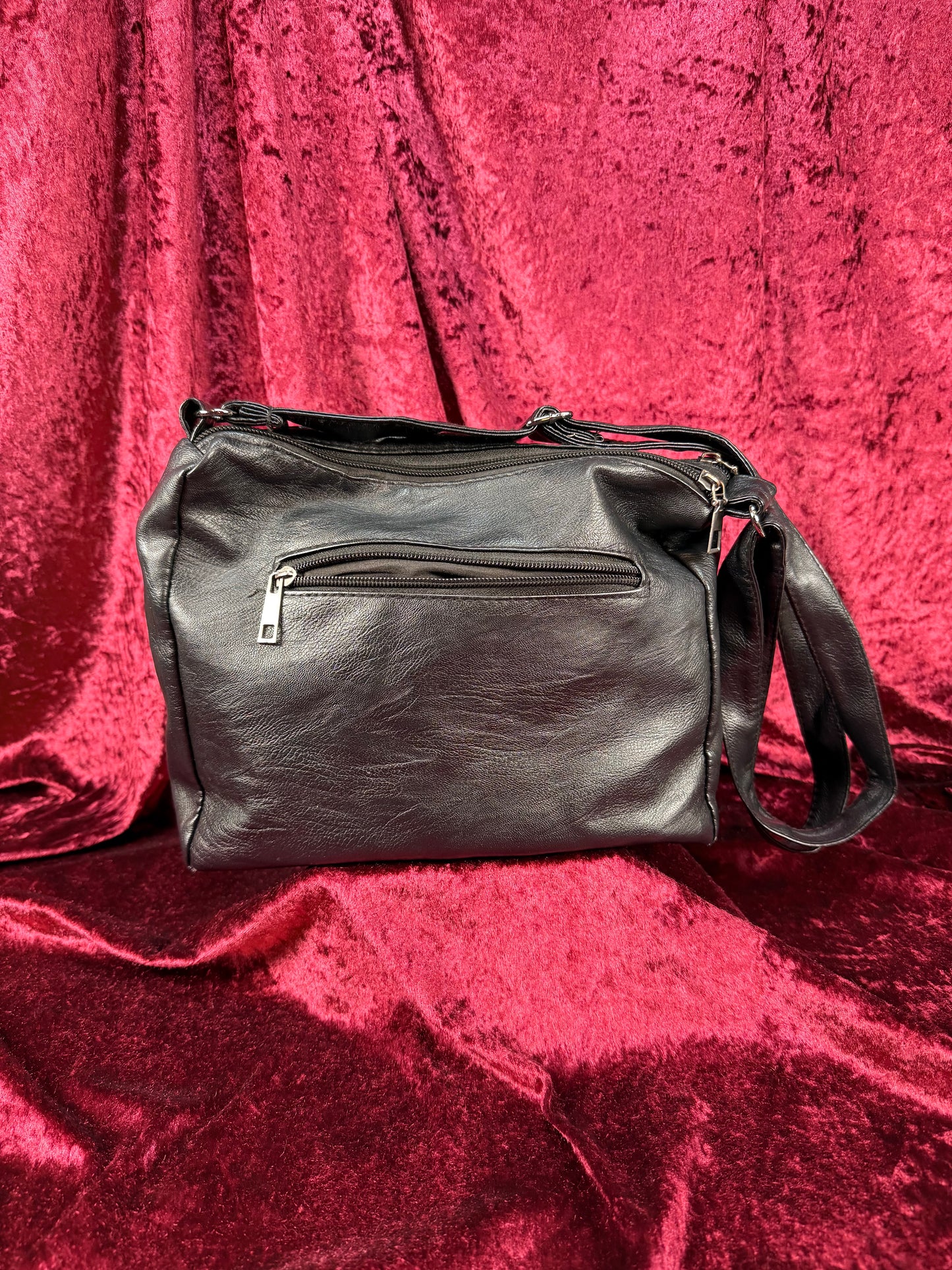 Vintage Accessories - 1980s Utilitarian Crossbody Purse / Shoulder Bag - Black