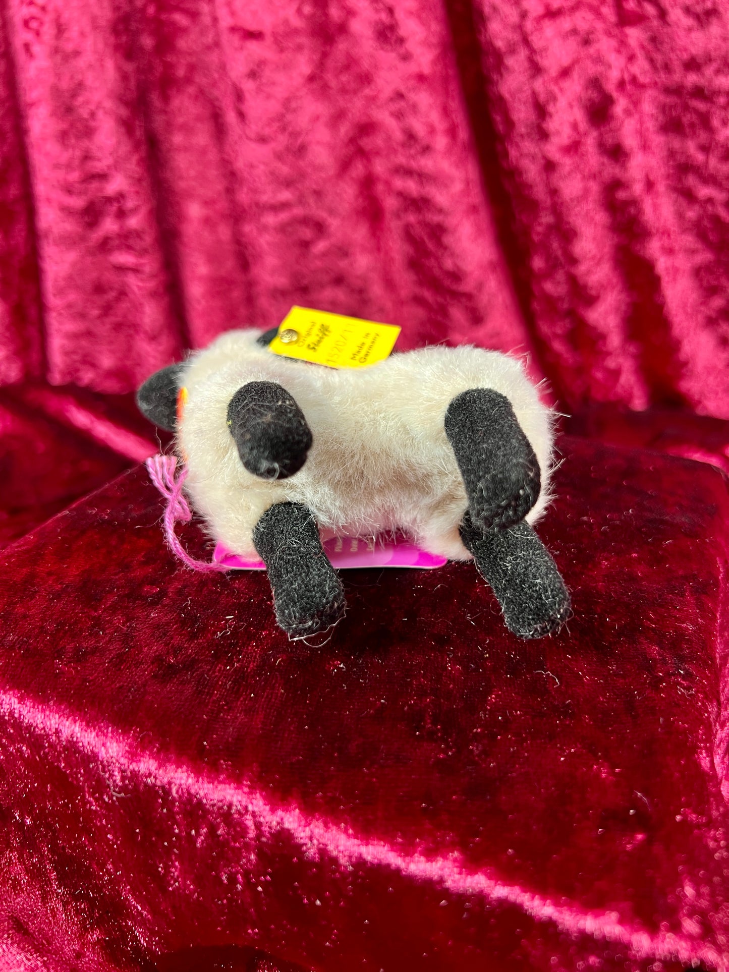 Vintage Collectibles - Miniature Stuffed Toy - Snucki the Sheep - 1520/11 - Steiff - Germany