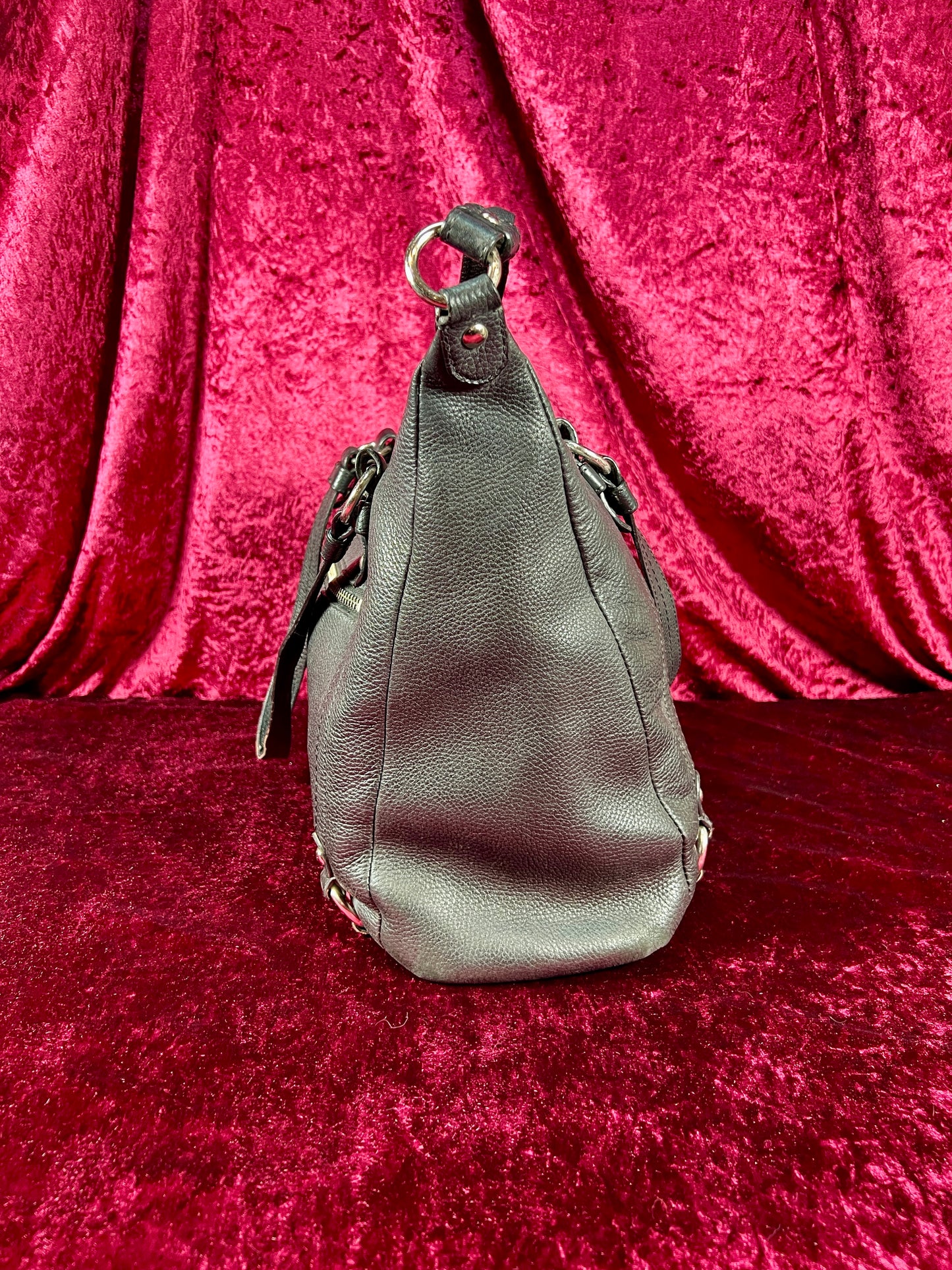 Vintage Accessories - Purse - Black Pebble Leather with Silver Hardware - Purple Lining - Coach