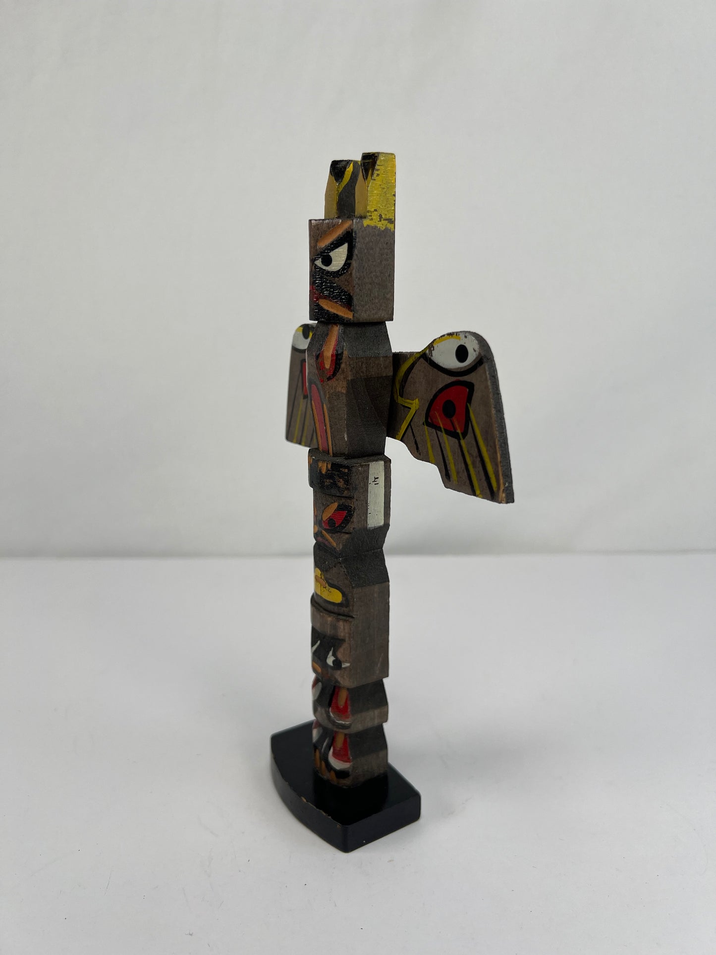 Vintage Souvenir - Hand Painted Totem Pole with Moveable Wings - Giftco Japan