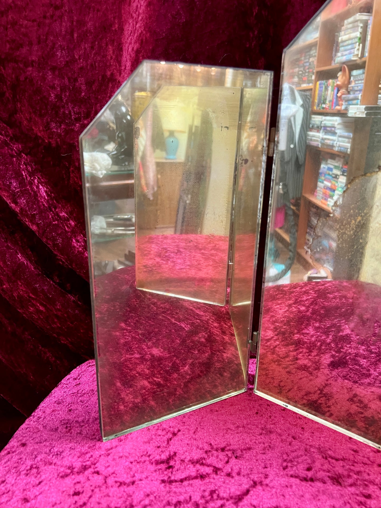 Vintage Home Decor - Triptych Vanity Mirror with Spooky Finish