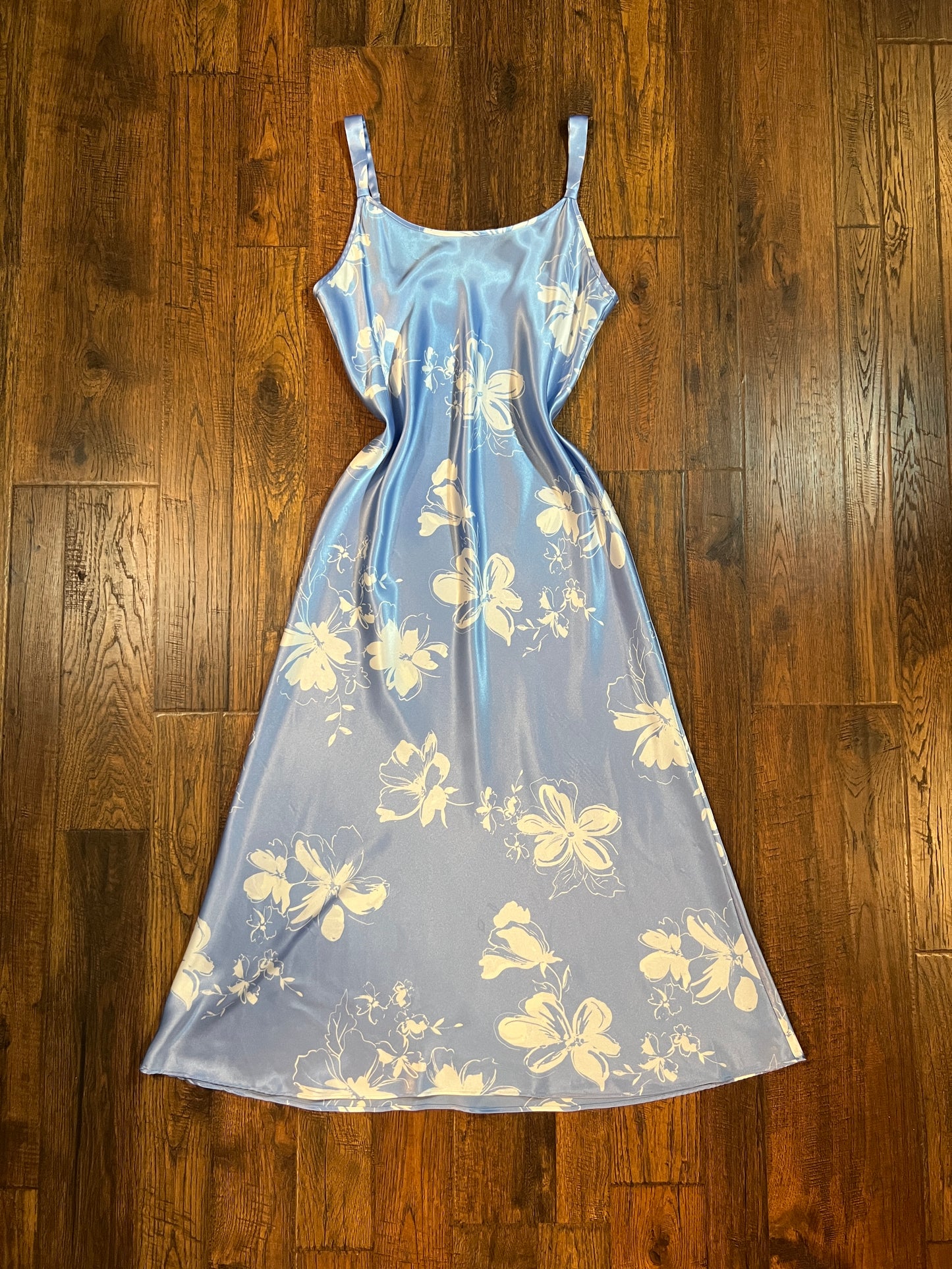 Vintage Clothing - Full Length Satin Nightgown - Baby Blue with White Floral Pattern - Medium