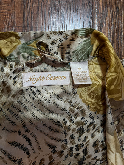 Vintage Robe and Nightgown Nightwear Set - Animal and Yellow Rose Print - Night Essence