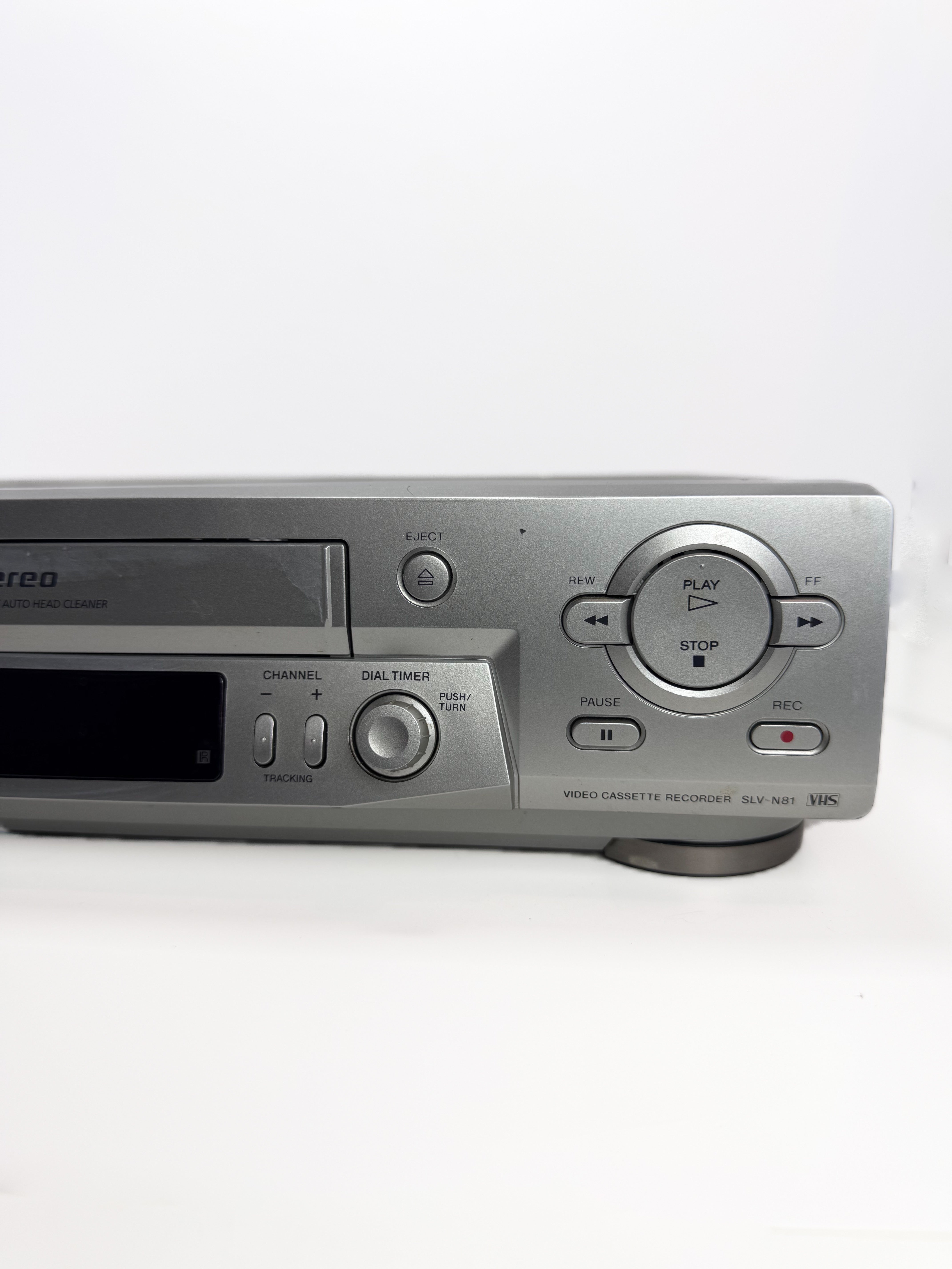 Sony SLV-N81 Hi-Fi Stereo VHS VCR 4 Head Video popular Cassette Recorder