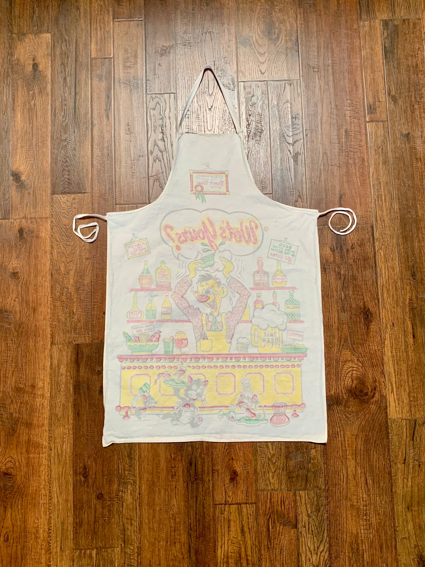 Vintage 1950s Pinafore Apron - Wot’s Yours? - Cartoon Bar Graphic