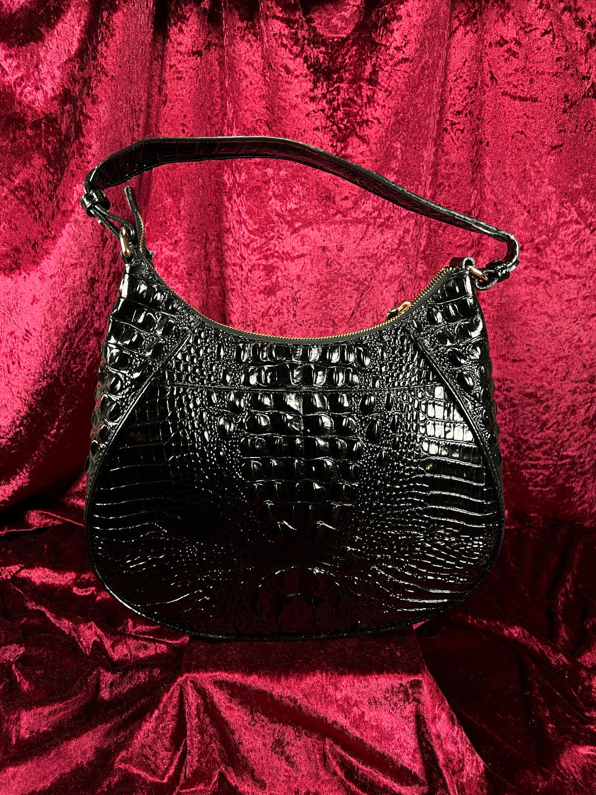 Vintage Brahmin Black Melbourne Leather Hobo Bag - Croc Embossed Shoulder Purse