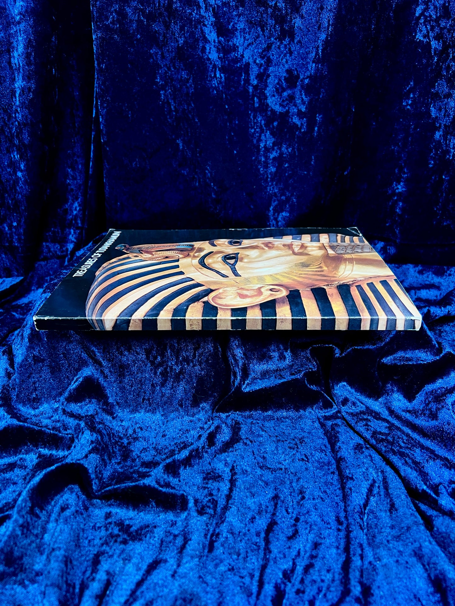 Vintage Treasures of Tutankhamun Exhibition Catalog - 1976 Metropolitan Museum Egyptian Art Book
