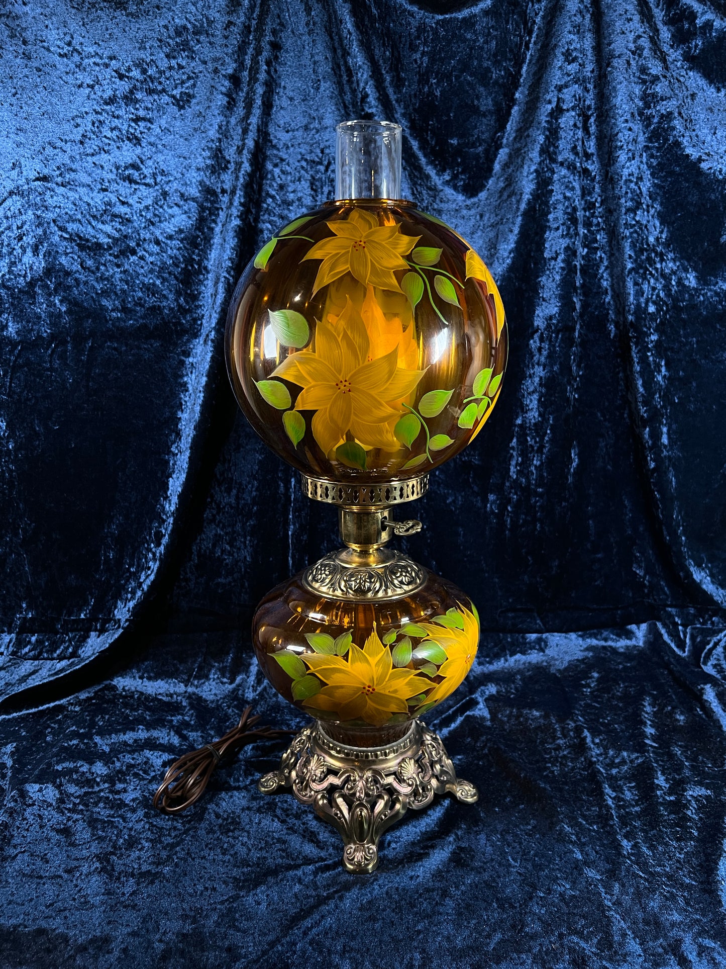 Vintage Amber Glass Parlor Lamp – Hand Painted Yellow Flowers Double Globe Hurricane Style