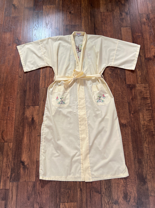 Vintage Jodie Arden Kimono Robe – Pale Yellow Embroidered Asian Garden Motif