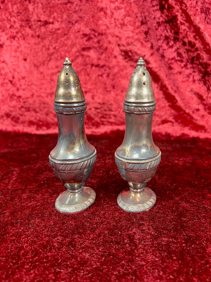 Vintage Silverplate Salt & Pepper Shakers – Rope Trim Pedestal Pair - Poole Silver Co. - 547