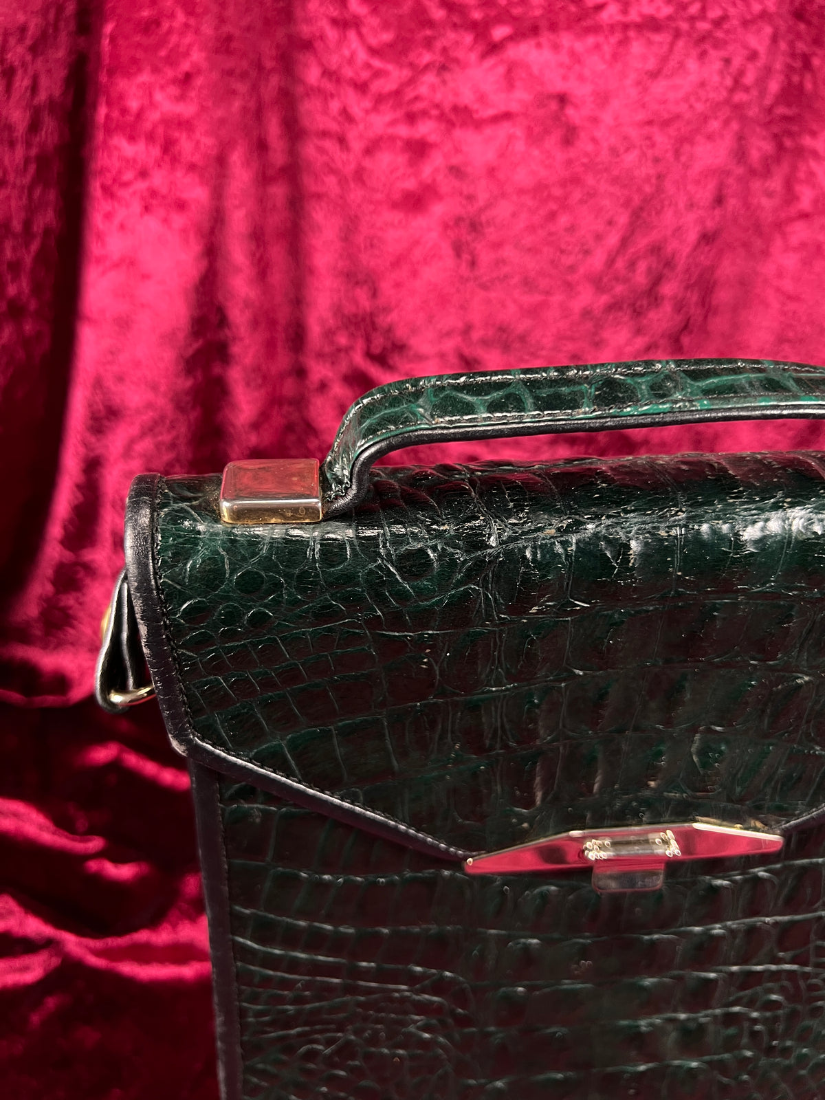Vintage Emerald Green Leather Crossbody Bag - Croc Embossed Top Handle Purse