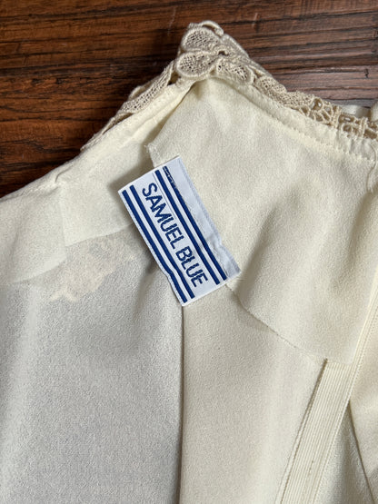 Vintage Clothing - Semi-Sheer Pleated Dress - Lace Collar - Cream - Small - Samuel Blue