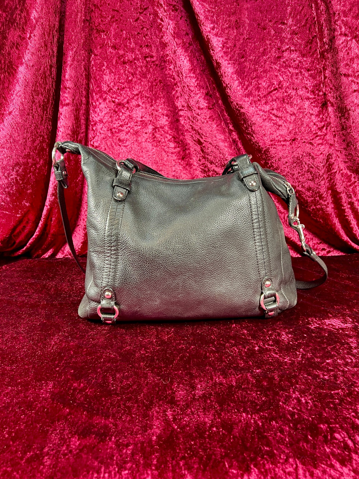 Vintage Accessories - Purse - Black Pebble Leather with Silver Hardware - Purple Lining - Coach