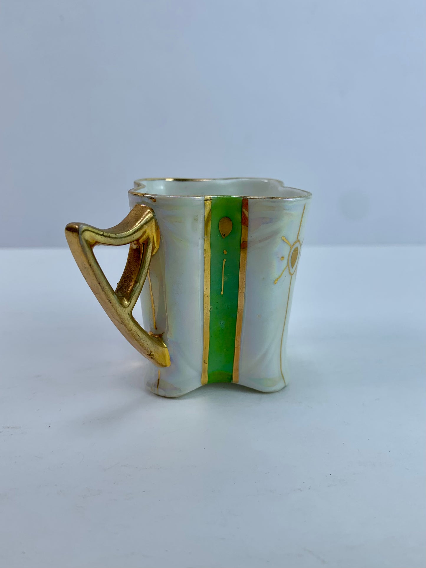 Vintage Kitchen - Demitasse Espresso Cup - Green & White - 2"
